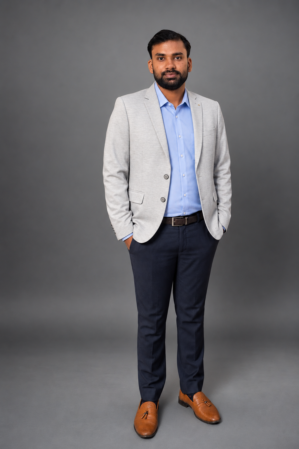 Sudish Gupta, Founder and Director of OM ART AND CRAFT PVT. LTD.